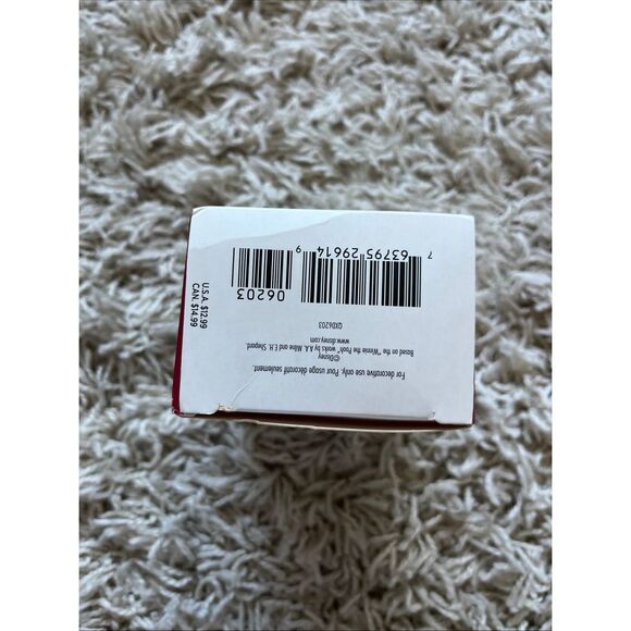 Winnie The Pooh 2018 Christmas Ornament In Tigger Costum - Picture 5 of 8